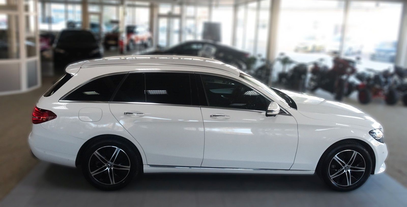 Mercedes-Benz C 220 C T-Modell C 220 T d 4Matic foto 11
