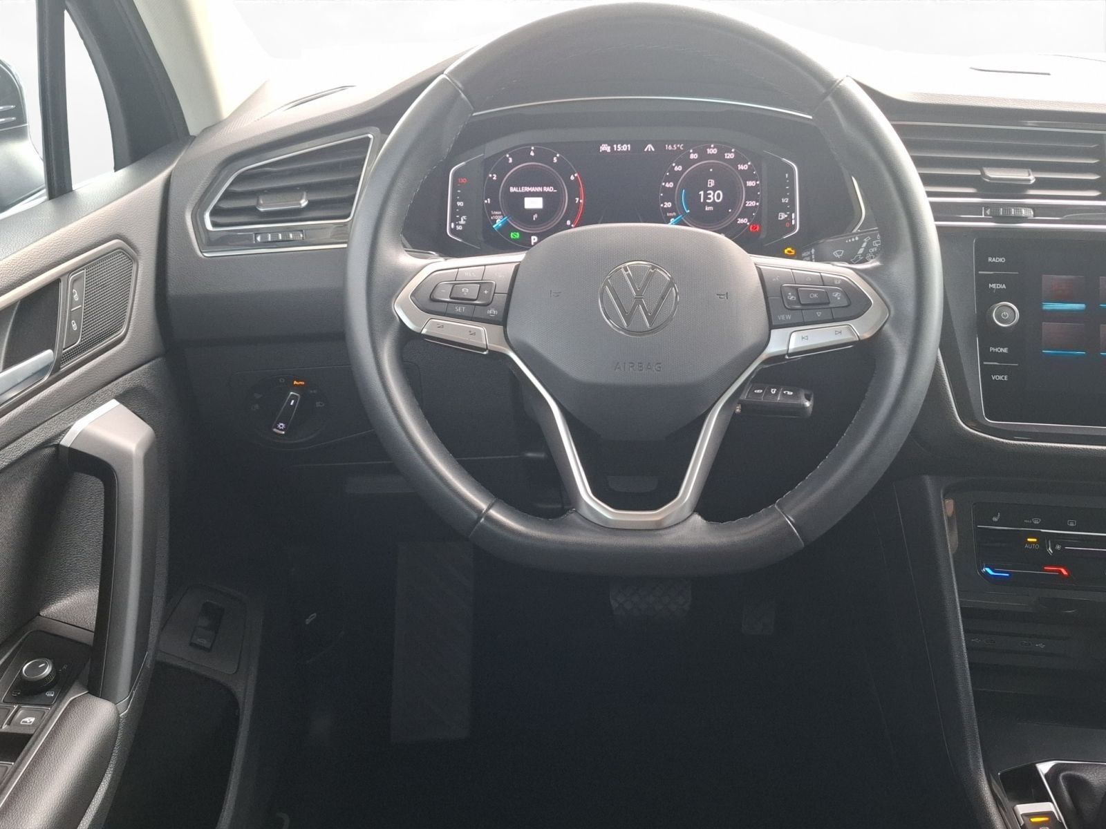 Volkswagen Tiguan 2.0 TSI DSG 4M Elegance*Matrix*AHK*Kamera foto 13