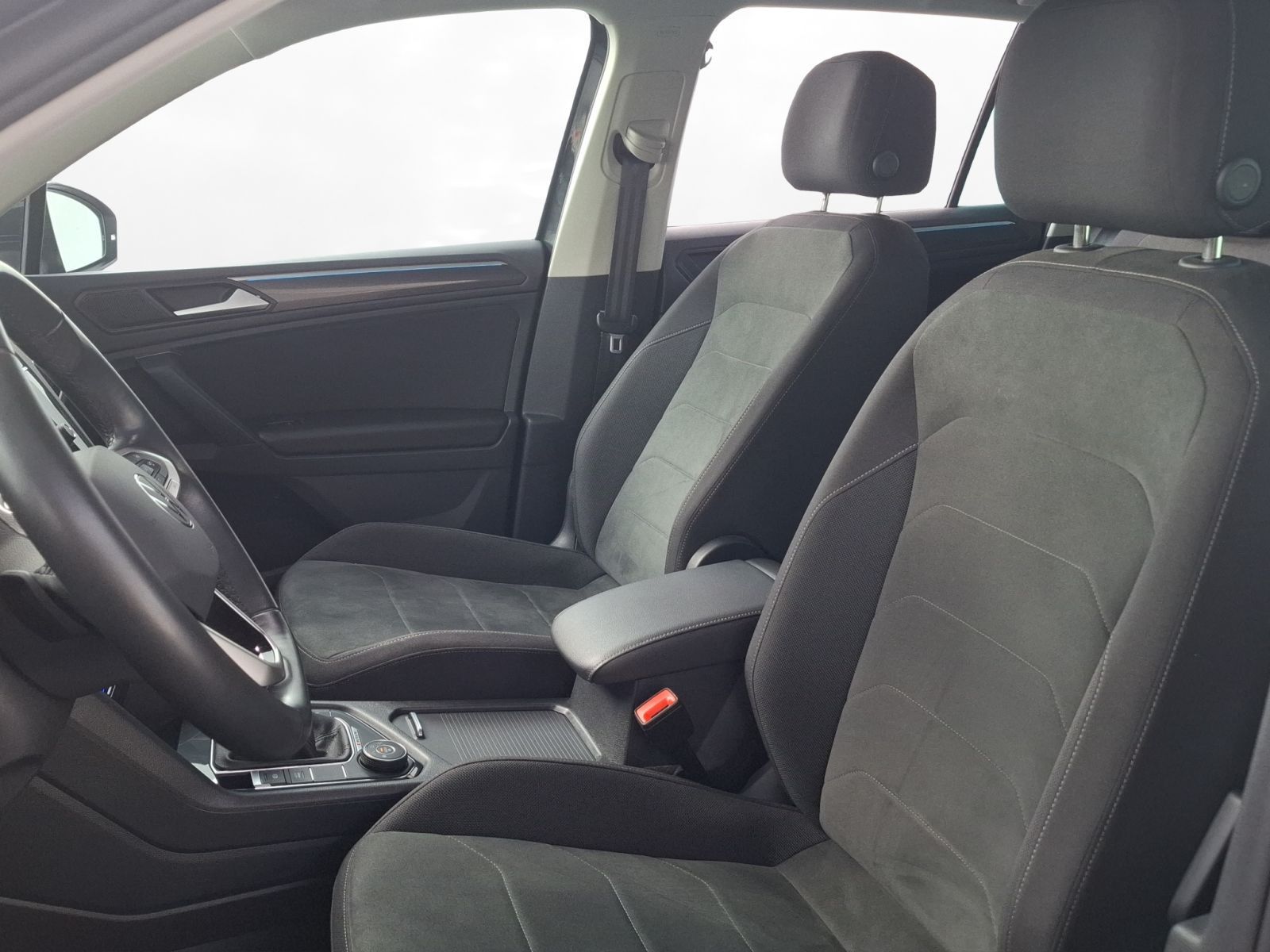 Volkswagen Tiguan 2.0 TSI DSG 4M Elegance*Matrix*AHK*Kamera foto 10