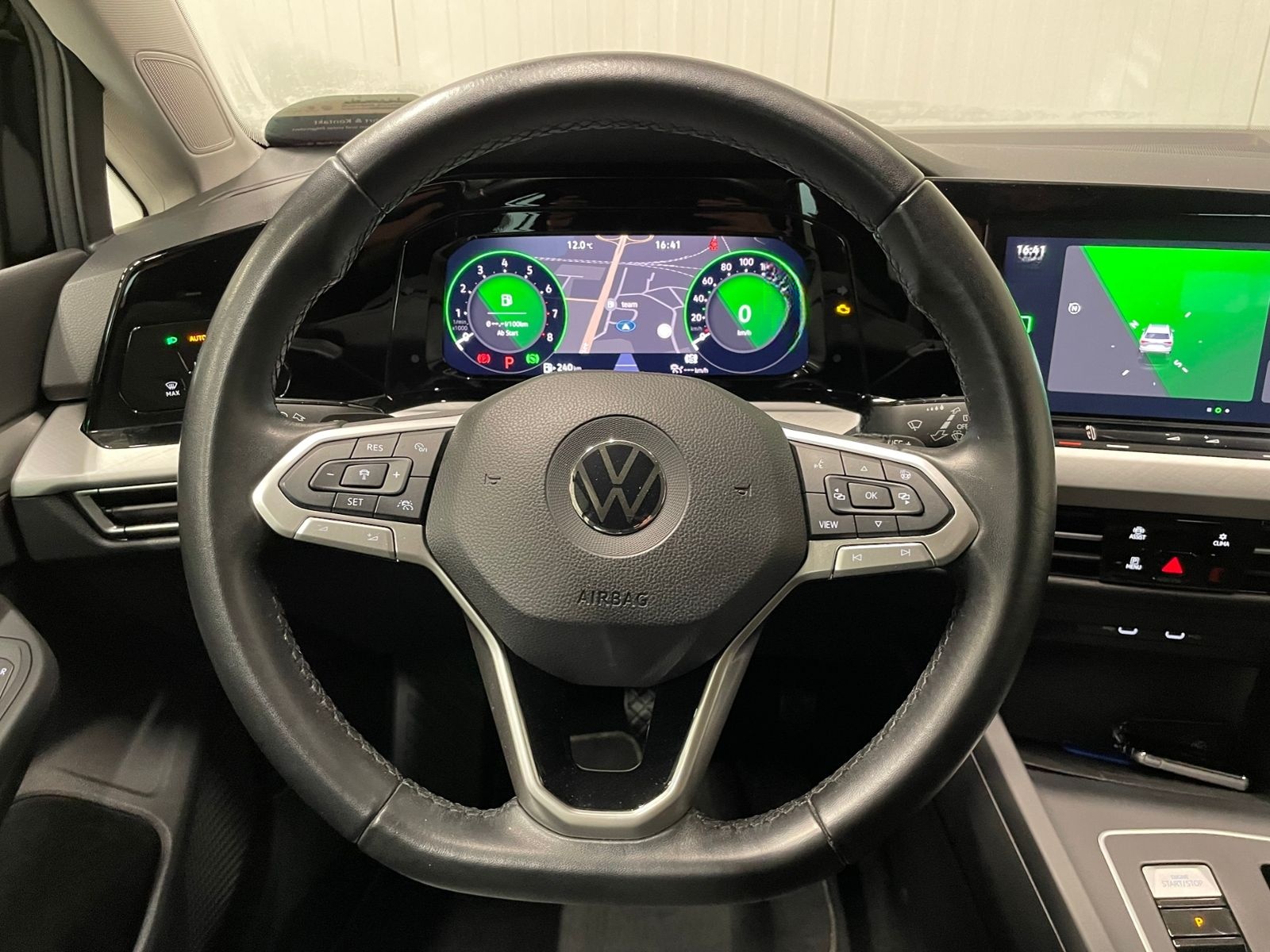 Volkswagen Golf VIII Variant Life 1.0 eTSI DSG RFK NAVI TRA foto 13