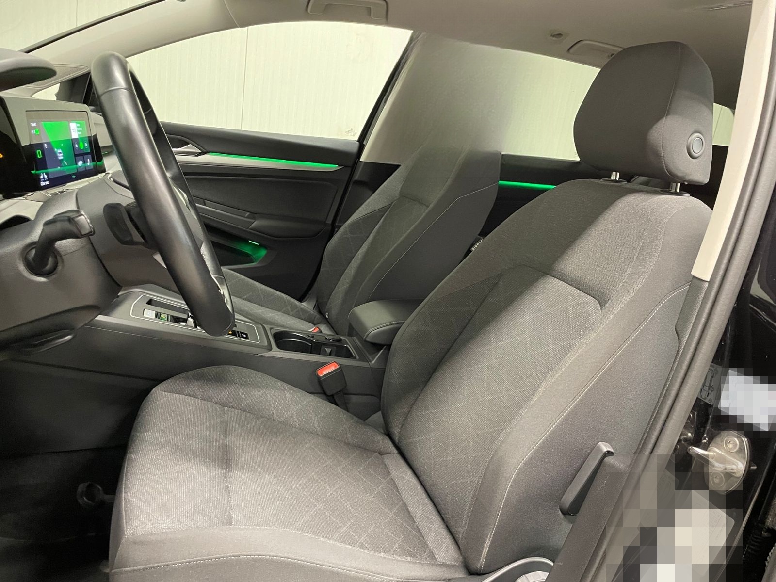 Volkswagen Golf VIII Variant Life 1.0 eTSI DSG RFK NAVI TRA foto 19