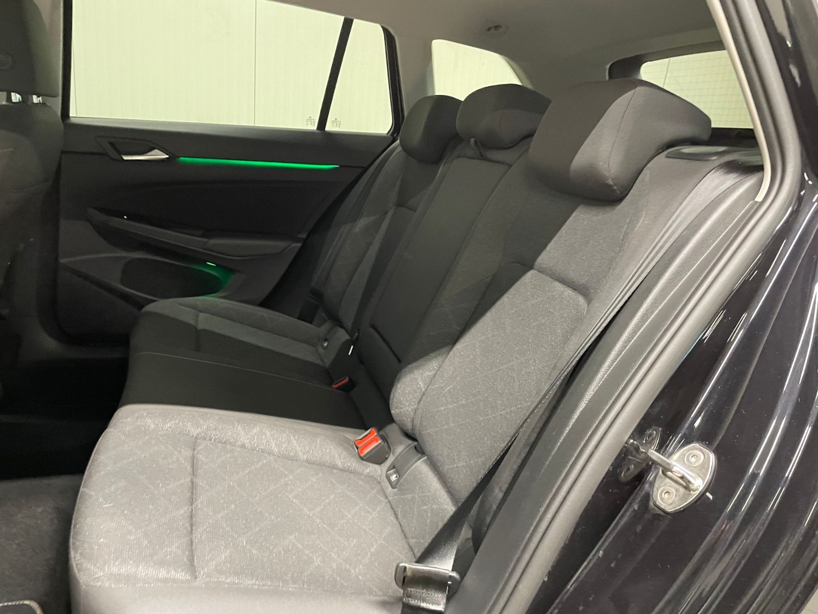 Volkswagen Golf VIII Variant Life 1.0 eTSI DSG RFK NAVI TRA foto 20