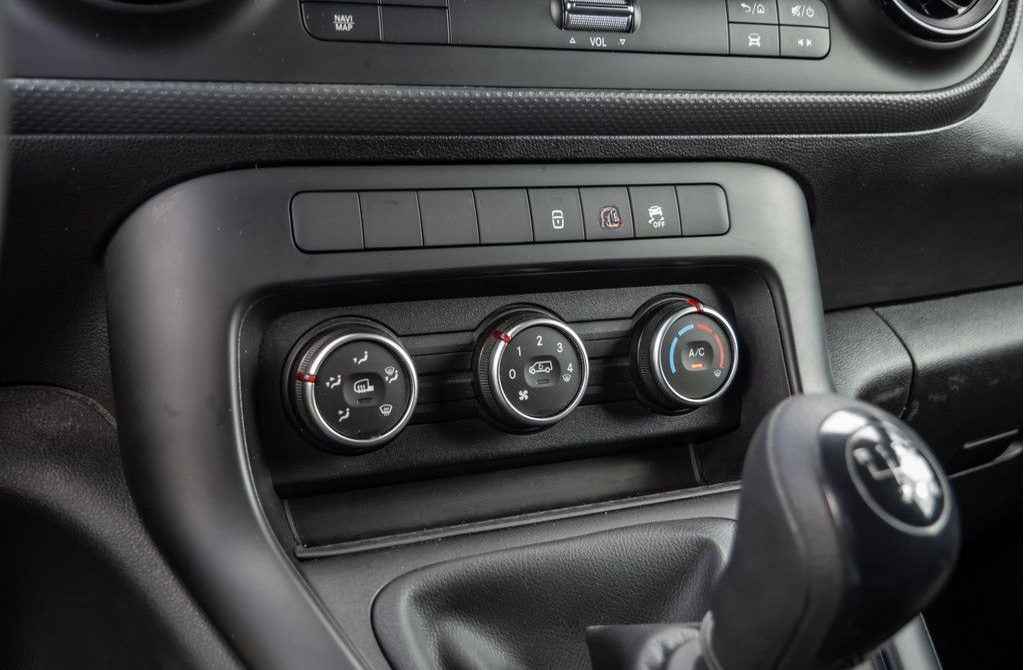 Mercedes-Benz Citan 112 CDI Kasten BASE AHK Navi Kamera DAB Ei foto 13