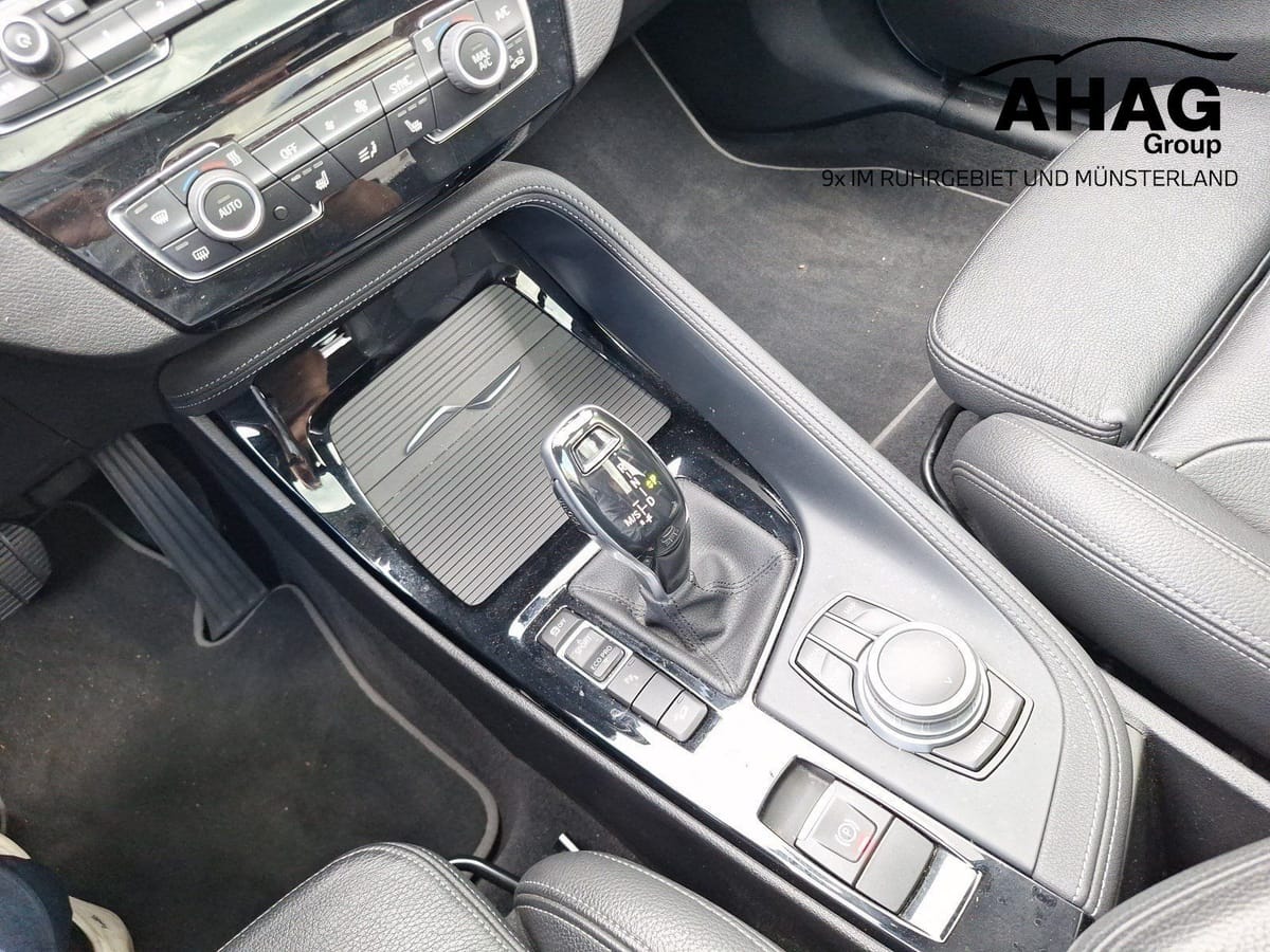 BMW X1 xDrive18d A Sport Line foto 11