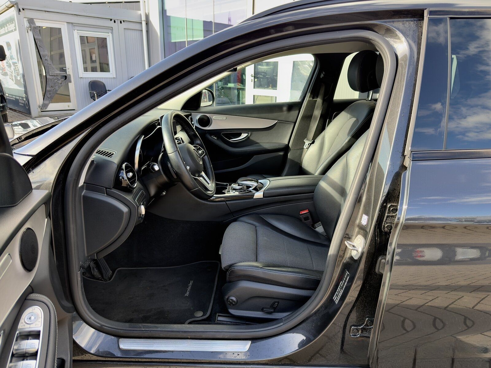 Mercedes-Benz C 180 T Avantgarde (EURO 6d-TEMP) LED/el.Sitzv. foto 19