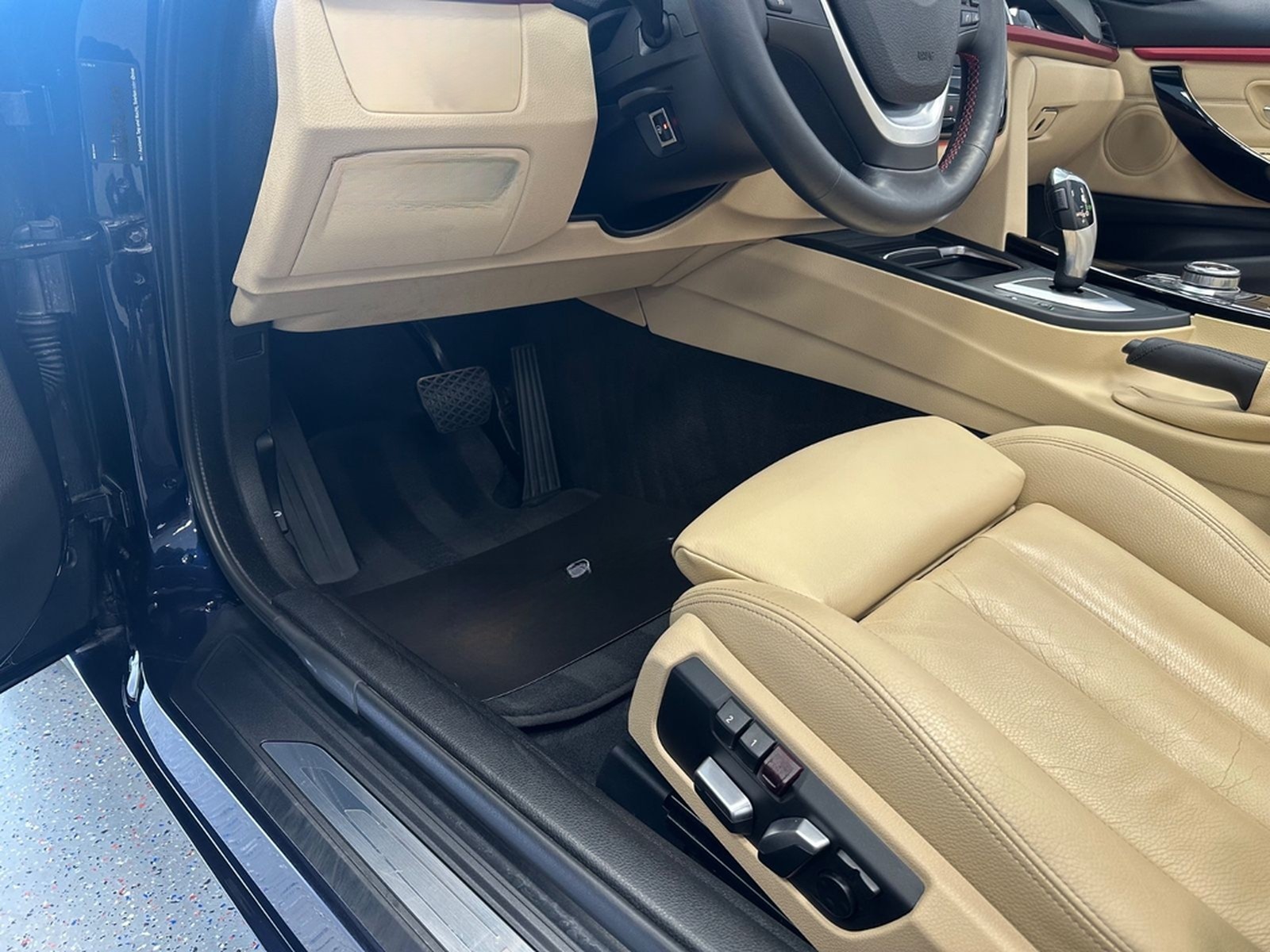 BMW 420i Cabrio Sport Line|DrivingA|Nackenh|BMW Serv foto 17