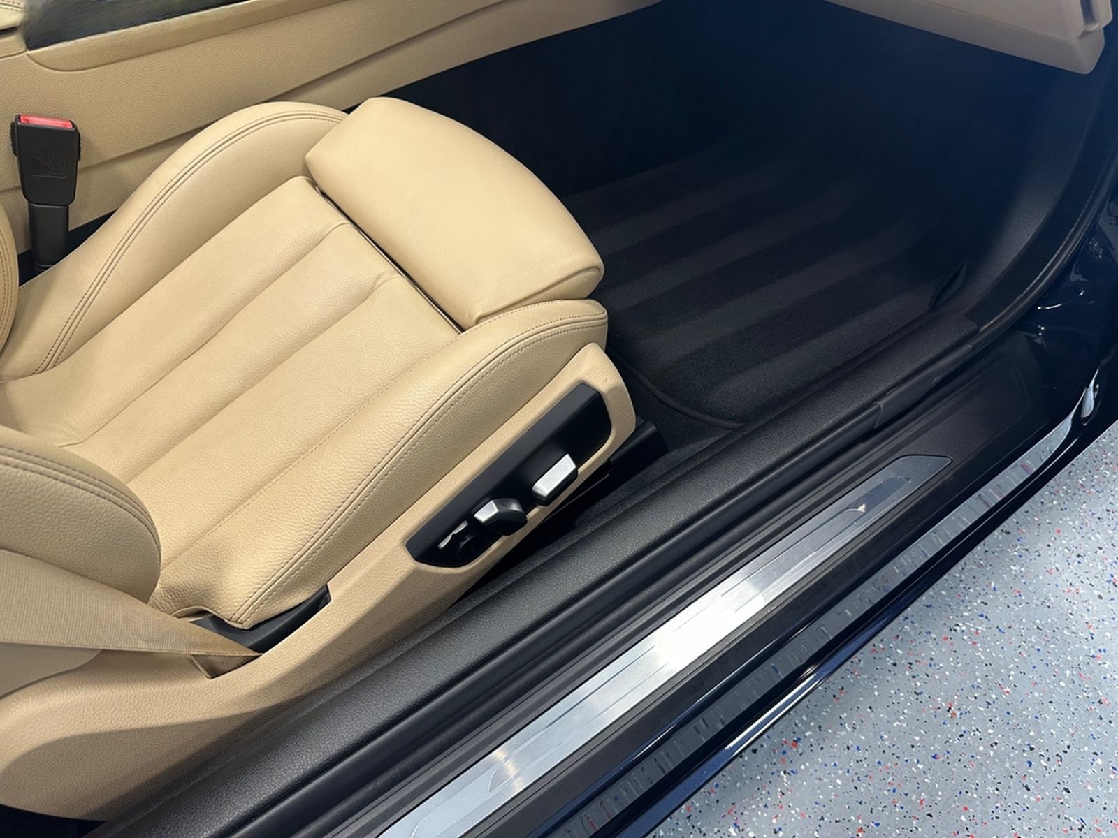 BMW 420i Cabrio Sport Line|DrivingA|Nackenh|BMW Serv foto 29