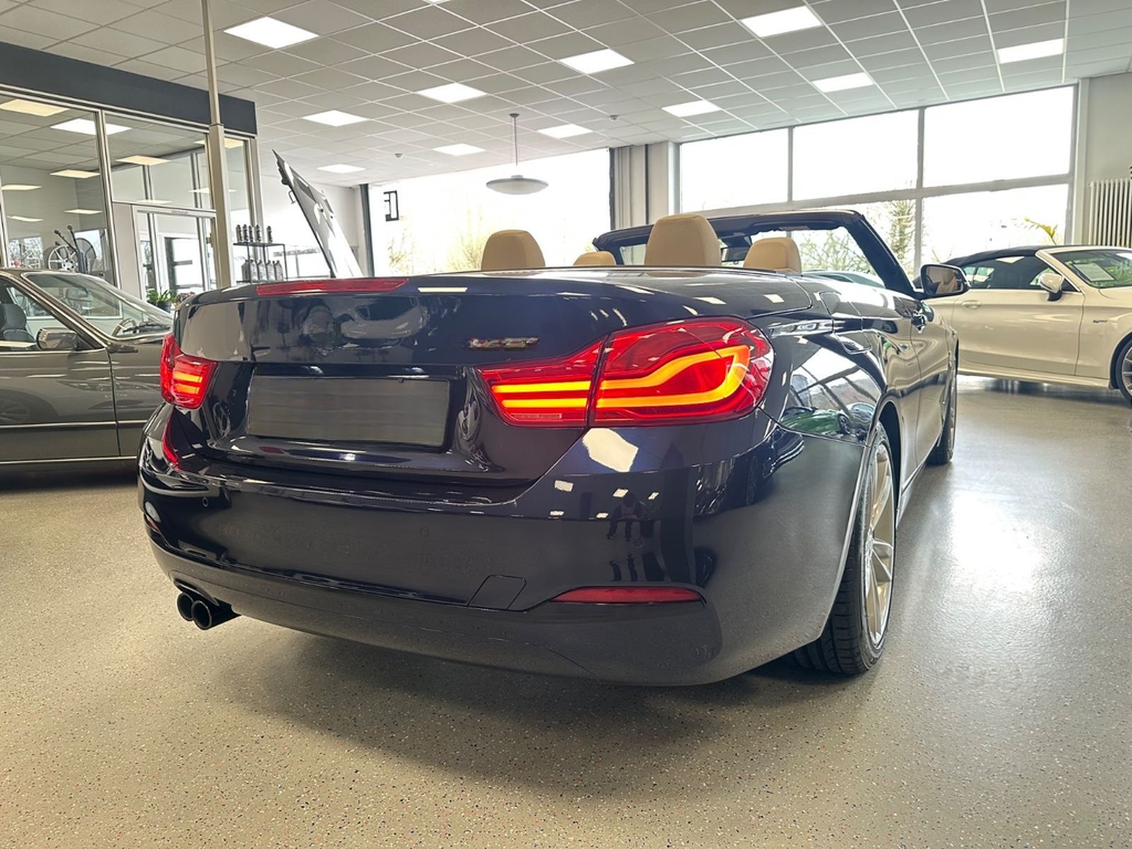 BMW 420i Cabrio Sport Line|DrivingA|Nackenh|BMW Serv foto 10