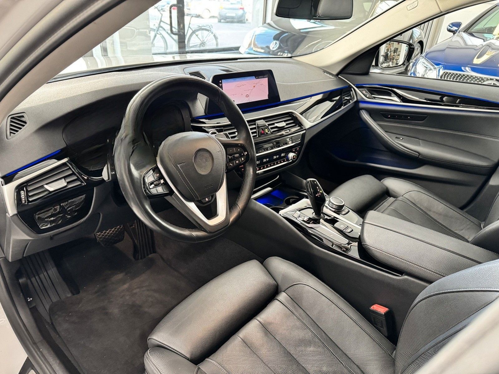 BMW 520 d xDrive Touring Sport Line LEDER KOMFORTSIT foto 12