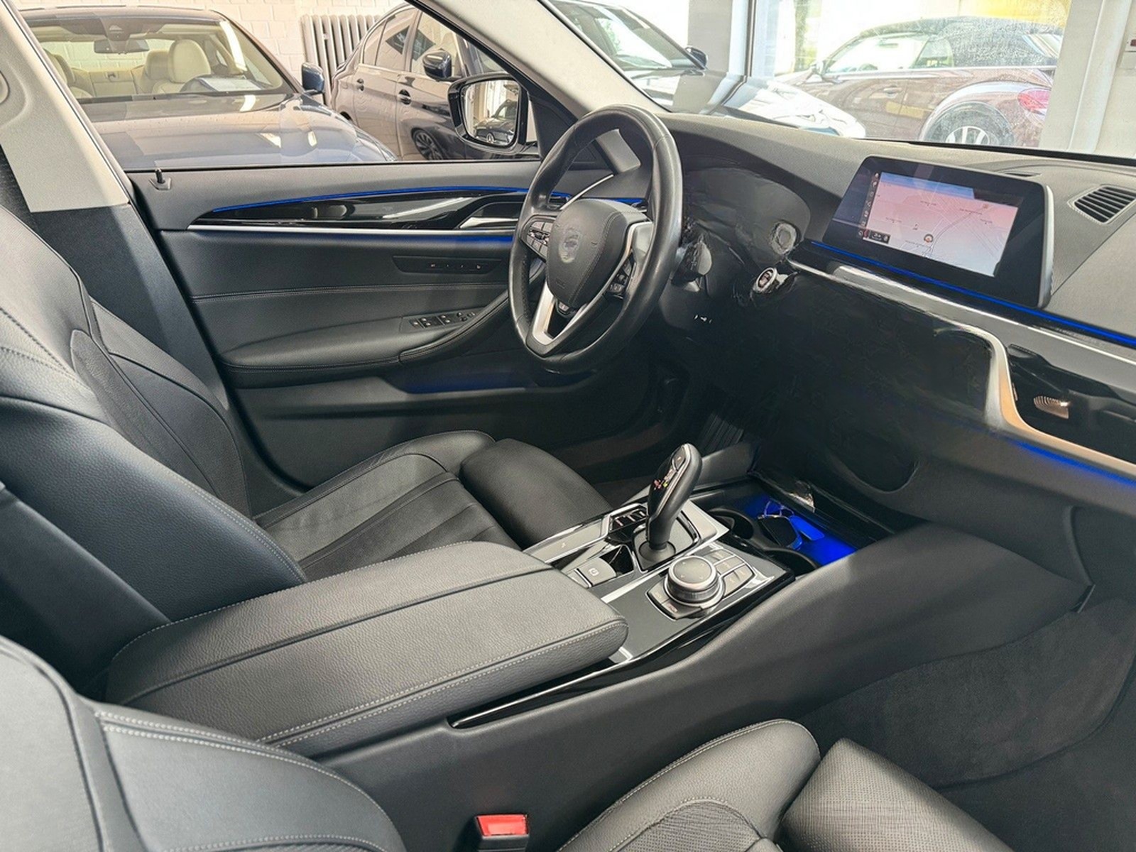 BMW 520 d xDrive Touring Sport Line LEDER KOMFORTSIT foto 19