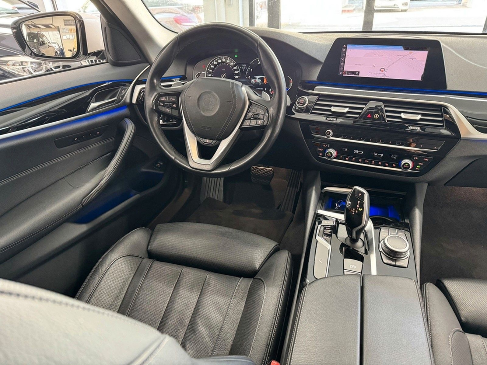 BMW 520 d xDrive Touring Sport Line LEDER KOMFORTSIT foto 22