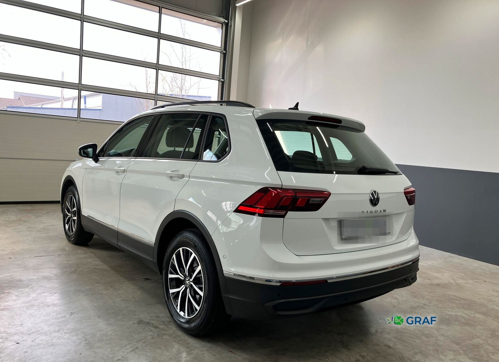 Volkswagen Tiguan Life 1.5 TSI DSG Pano Navi Virtual PDC AC foto 4