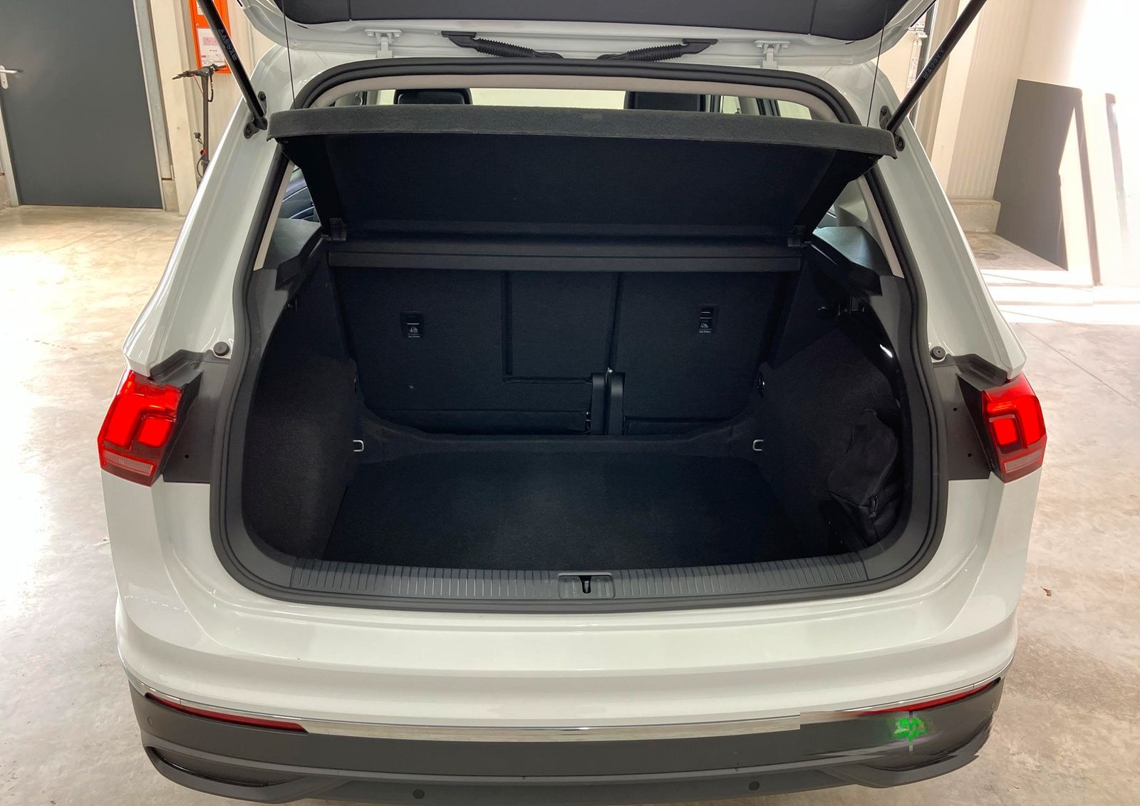 Volkswagen Tiguan Life 1.5 TSI DSG Pano Navi Virtual PDC AC foto 10