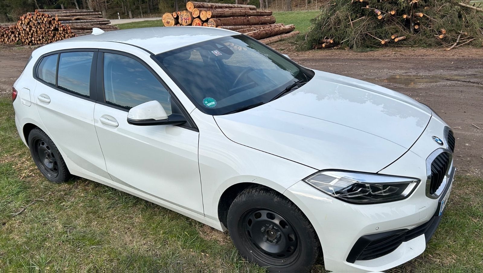 BMW 116i (F40) Advantage *1. Hand *HU neu  *sparsam foto 5