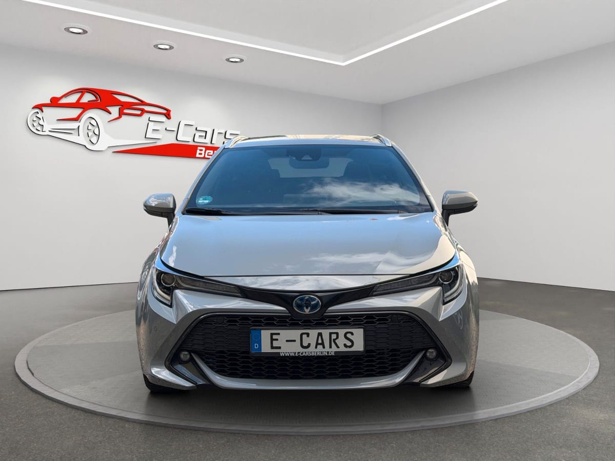 Toyota Corolla 2,0 Hybrid Team Deutsch Touring Sports foto 4