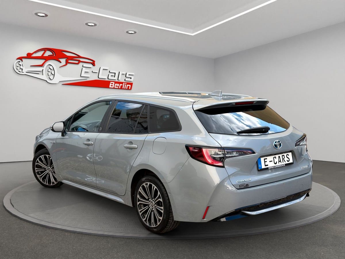 Toyota Corolla 2,0 Hybrid Team Deutsch Touring Sports foto 10