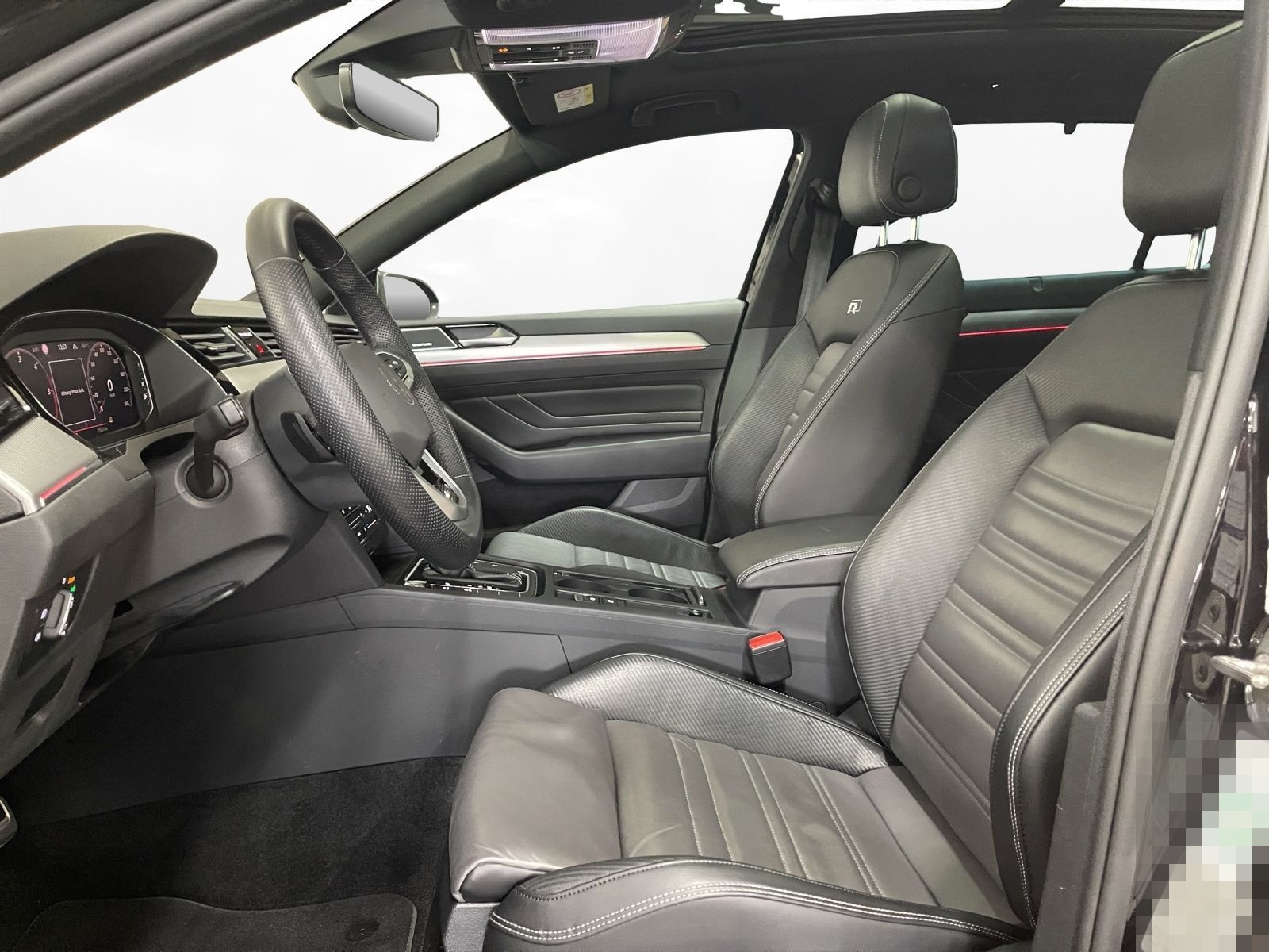 Volkswagen Passat Variant 2.0 TDI 4M R-Line AHK Pano LM 19" foto 17