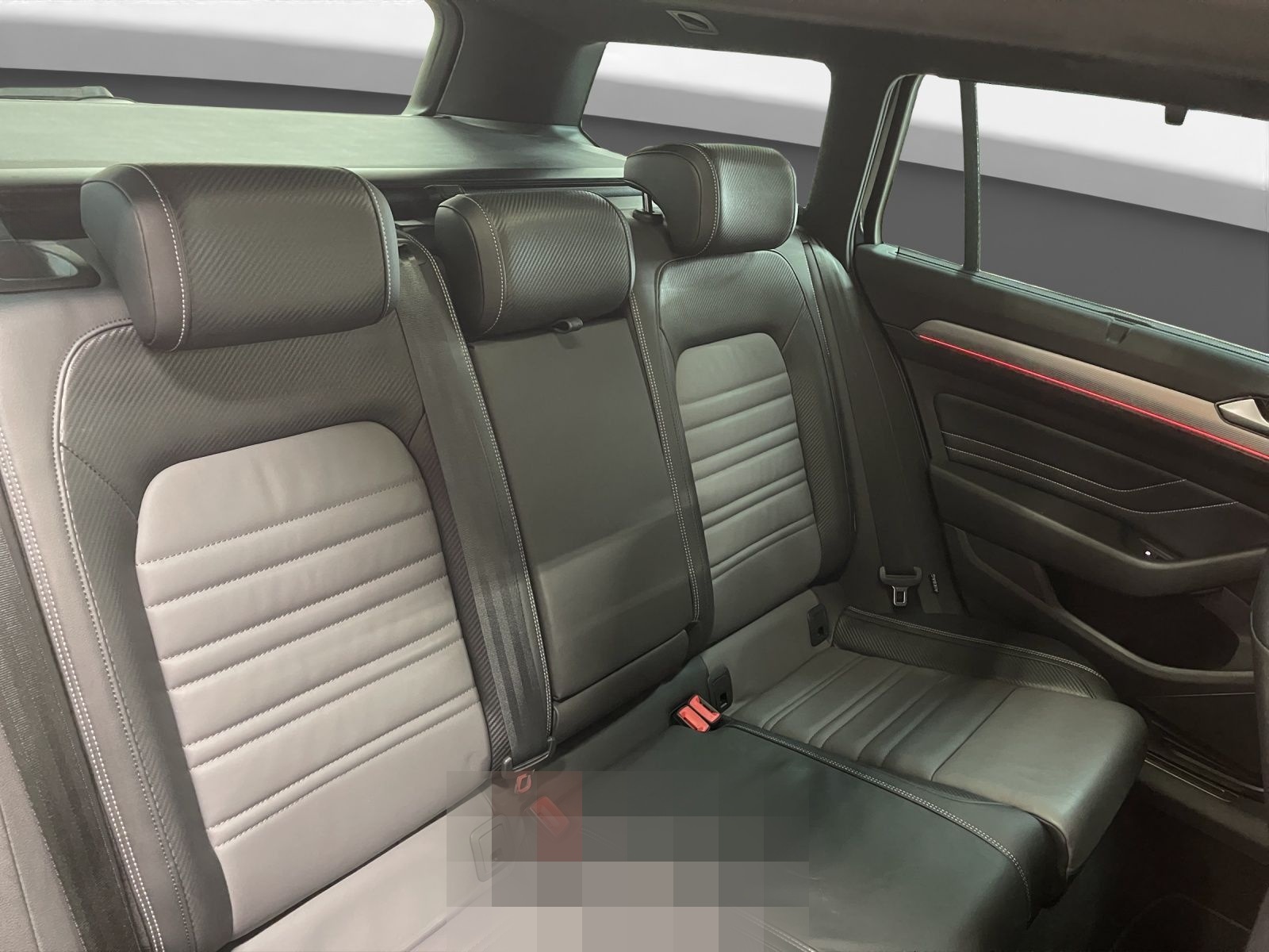 Volkswagen Passat Variant 2.0 TDI 4M R-Line AHK Pano LM 19" foto 19