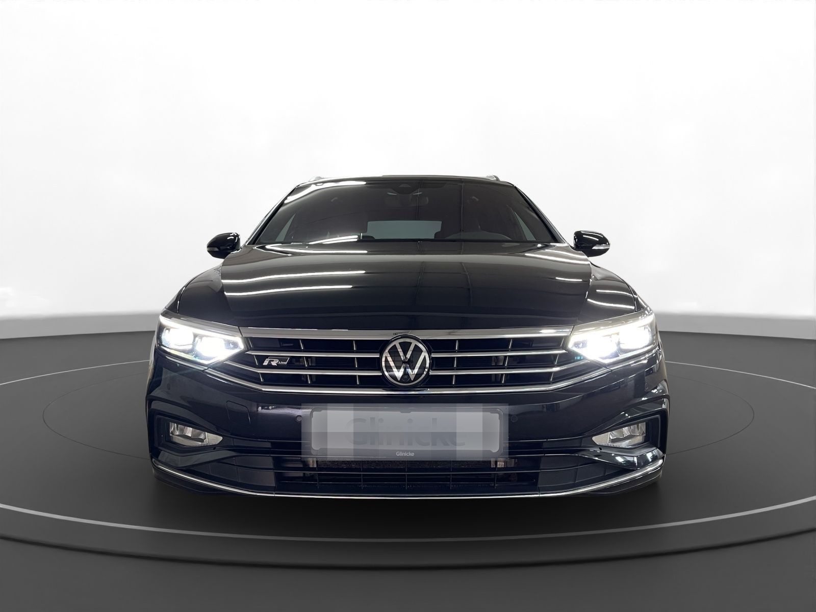 Volkswagen Passat Variant 2.0 TDI 4M R-Line AHK Pano LM 19" foto 4