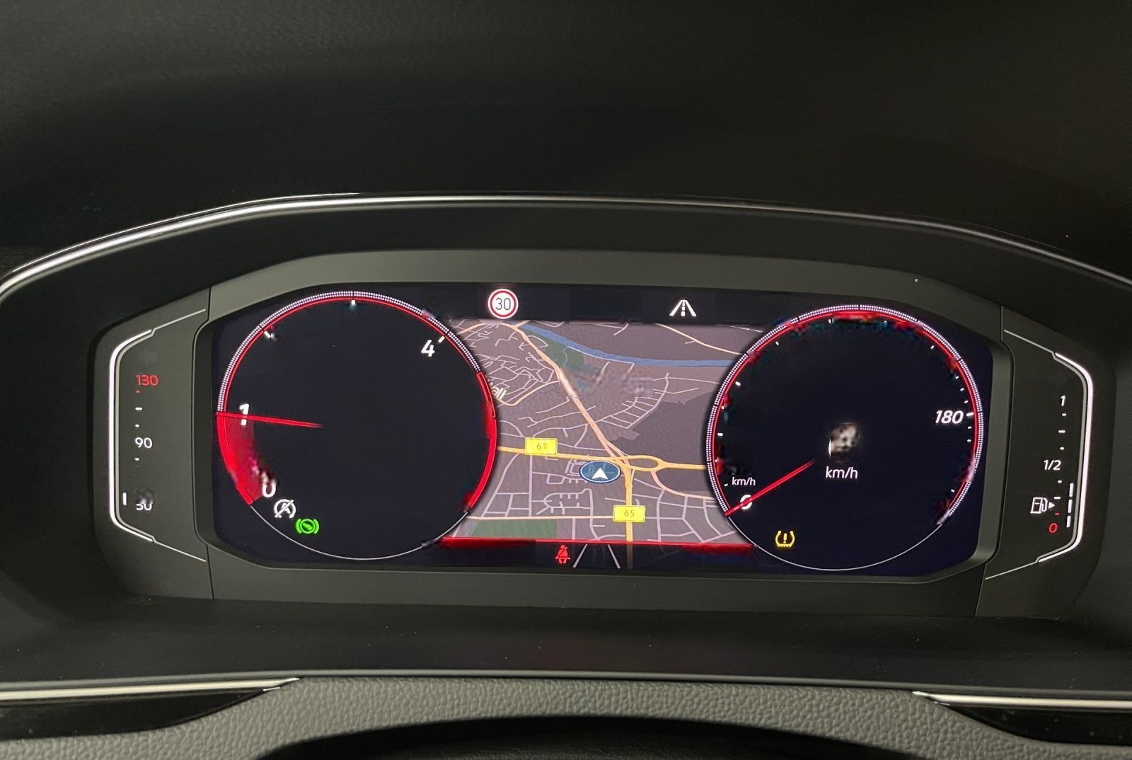 Volkswagen Passat Variant 2.0 TDI 4M R-Line AHK Pano LM 19" foto 9