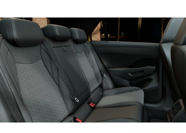Volkswagen T-Roc R-Line 1.5 eTSI |Pano|Headup|Klima|AreaV. foto 14