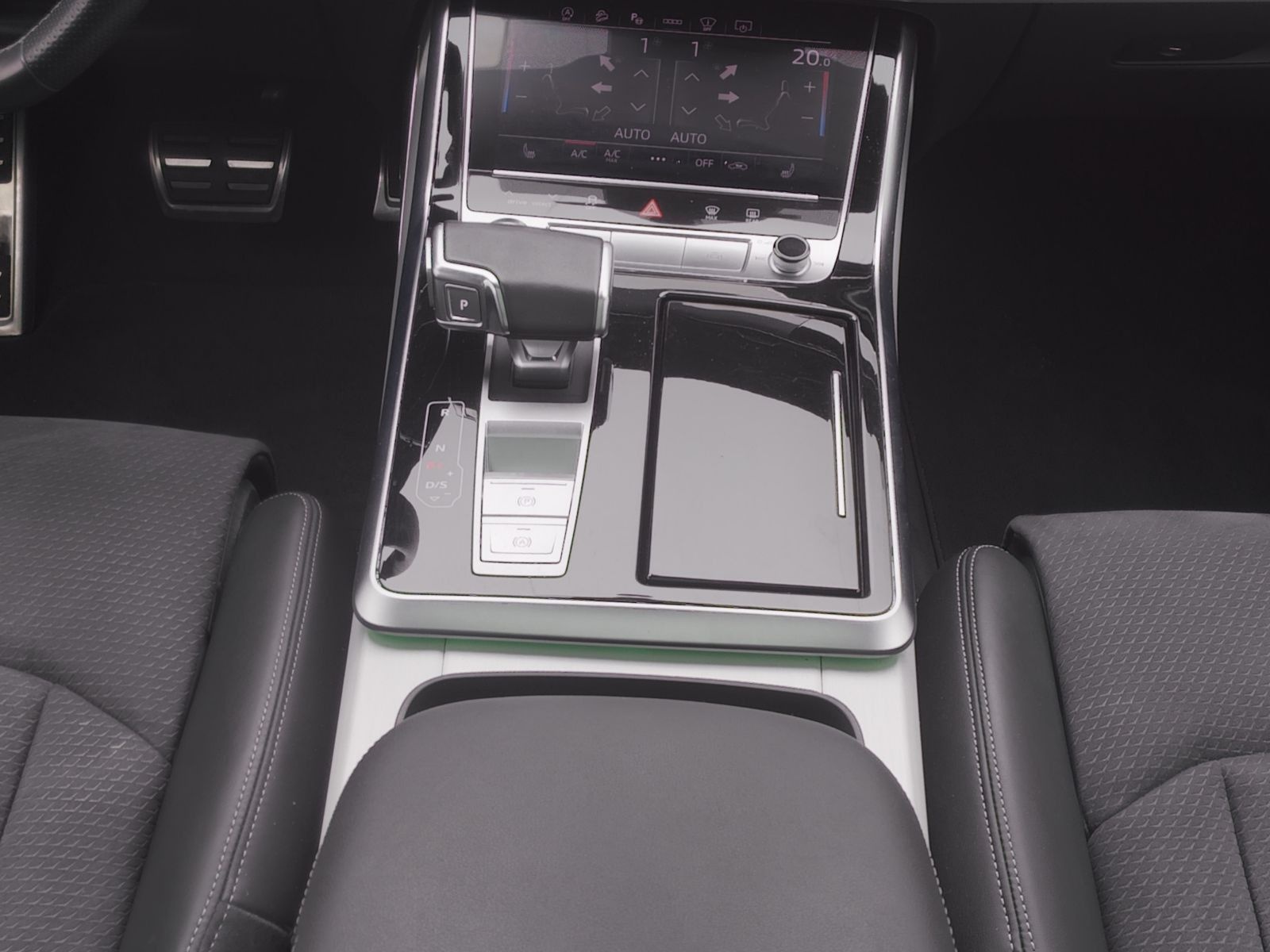 Audi Q7 S line 50 TDI quattro tiptronic foto 13