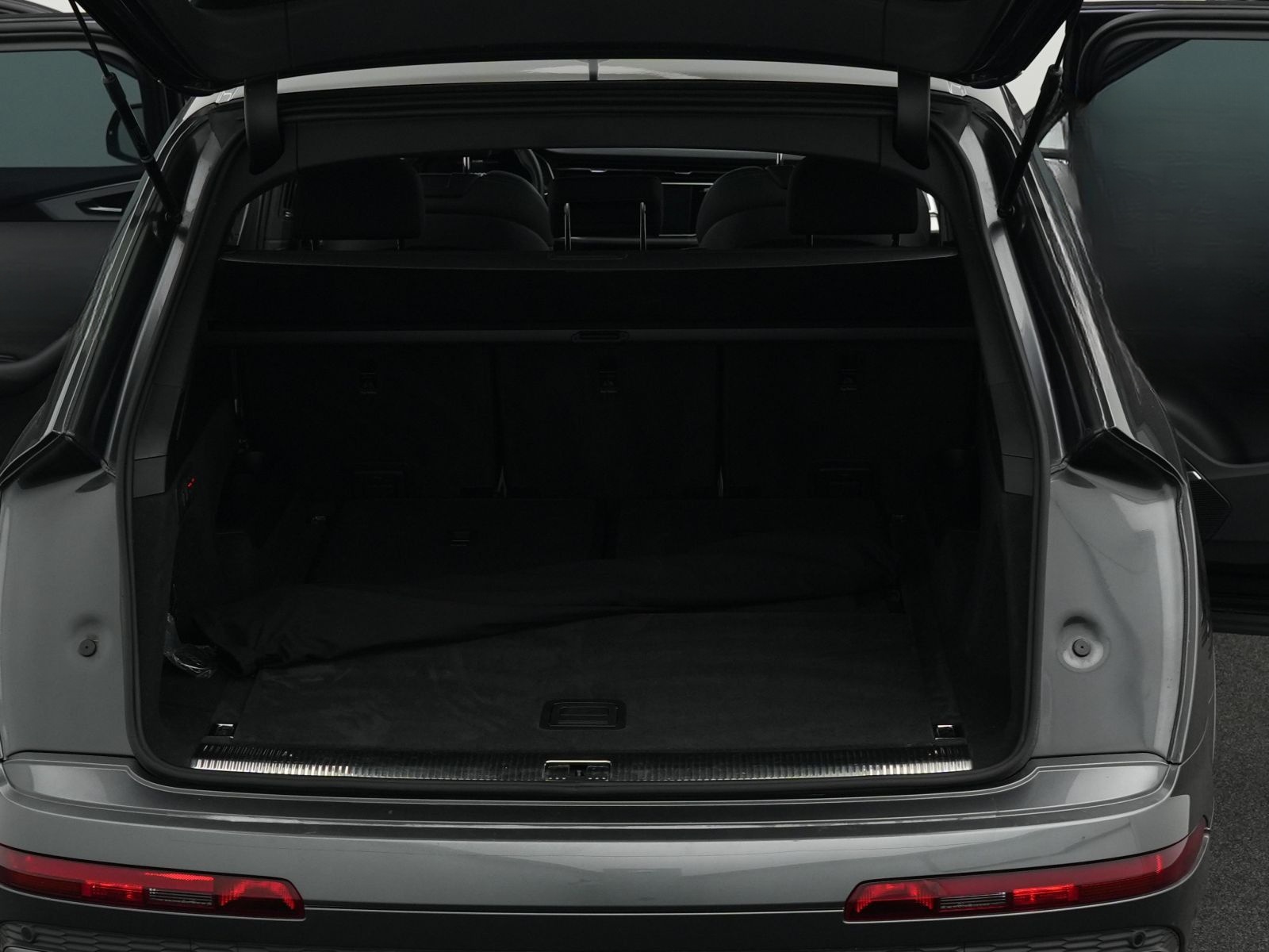 Audi Q7 S line 50 TDI quattro tiptronic foto 14