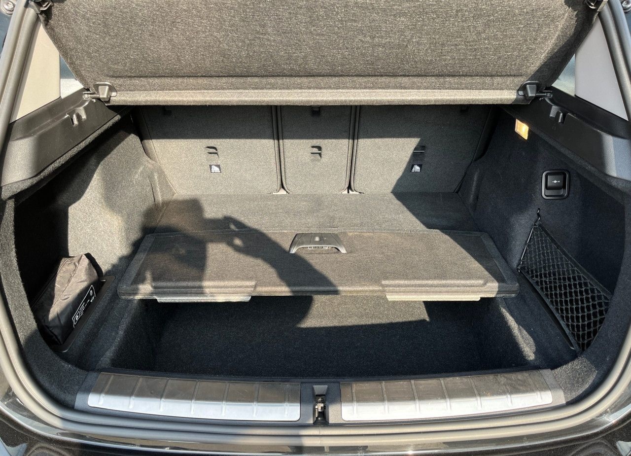 BMW X1 sDrive 18i Advant. Navi DAB LED PDC Sitzh 17" foto 15