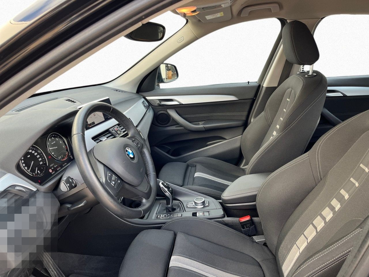 BMW X1 sDrive 18i Advant. Navi DAB LED PDC Sitzh 17" foto 5