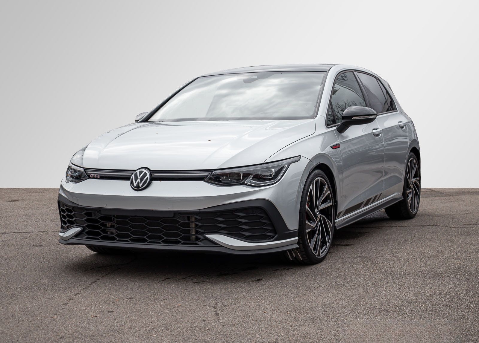 Volkswagen Golf VIII GTI Clubsport 2.0 TSI IQ.Light Navi Pa foto 3