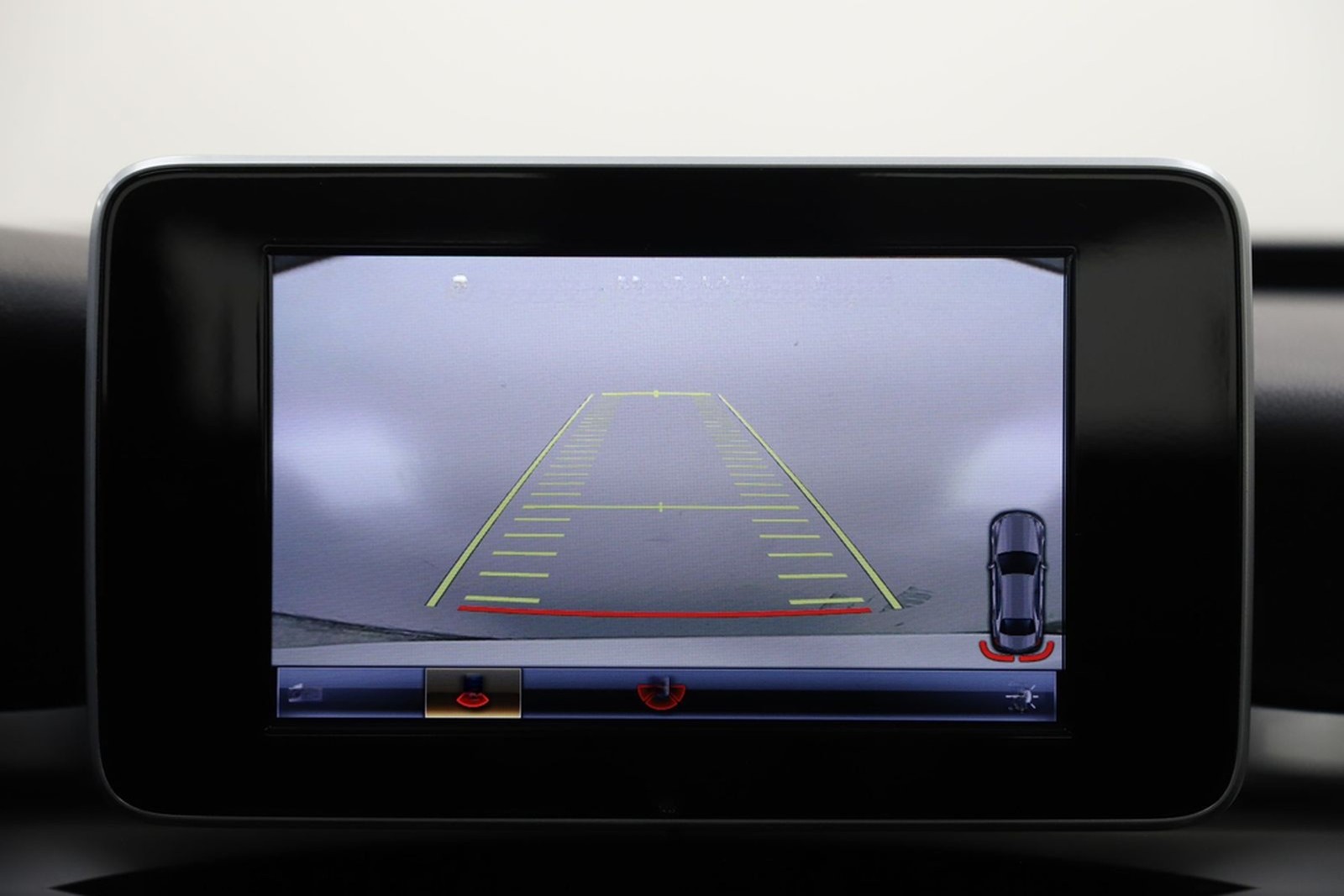 Mercedes-Benz C 200 CGI 184PS 9G Standheizung Navi R-Cam foto 17