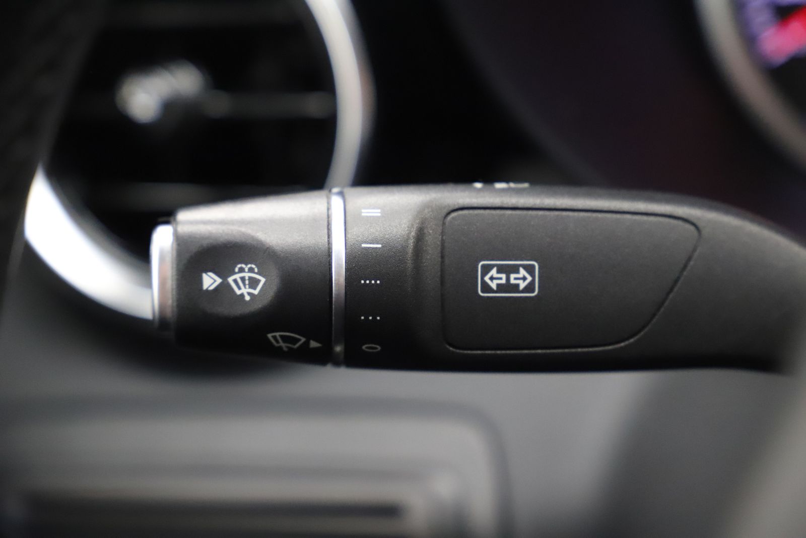 Mercedes-Benz C 200 CGI 184PS 9G Standheizung Navi R-Cam foto 21
