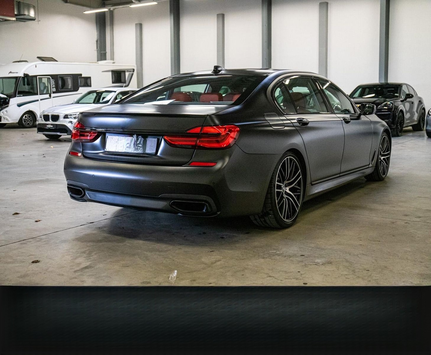 BMW 750il xDrive M-Sport LED PANO Bo&Wi 360° HuD foto 5