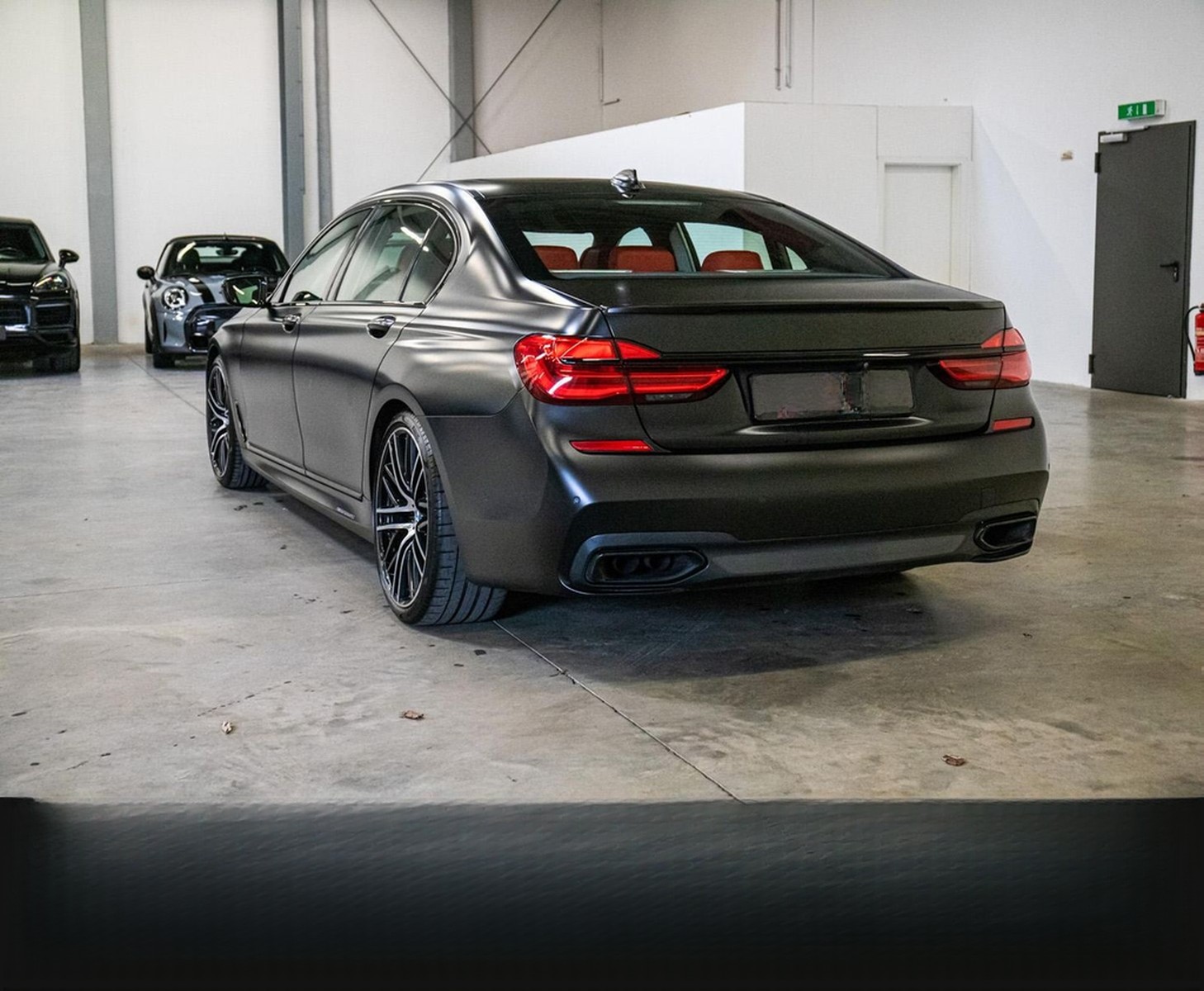 BMW 750il xDrive M-Sport LED PANO Bo&Wi 360° HuD foto 7