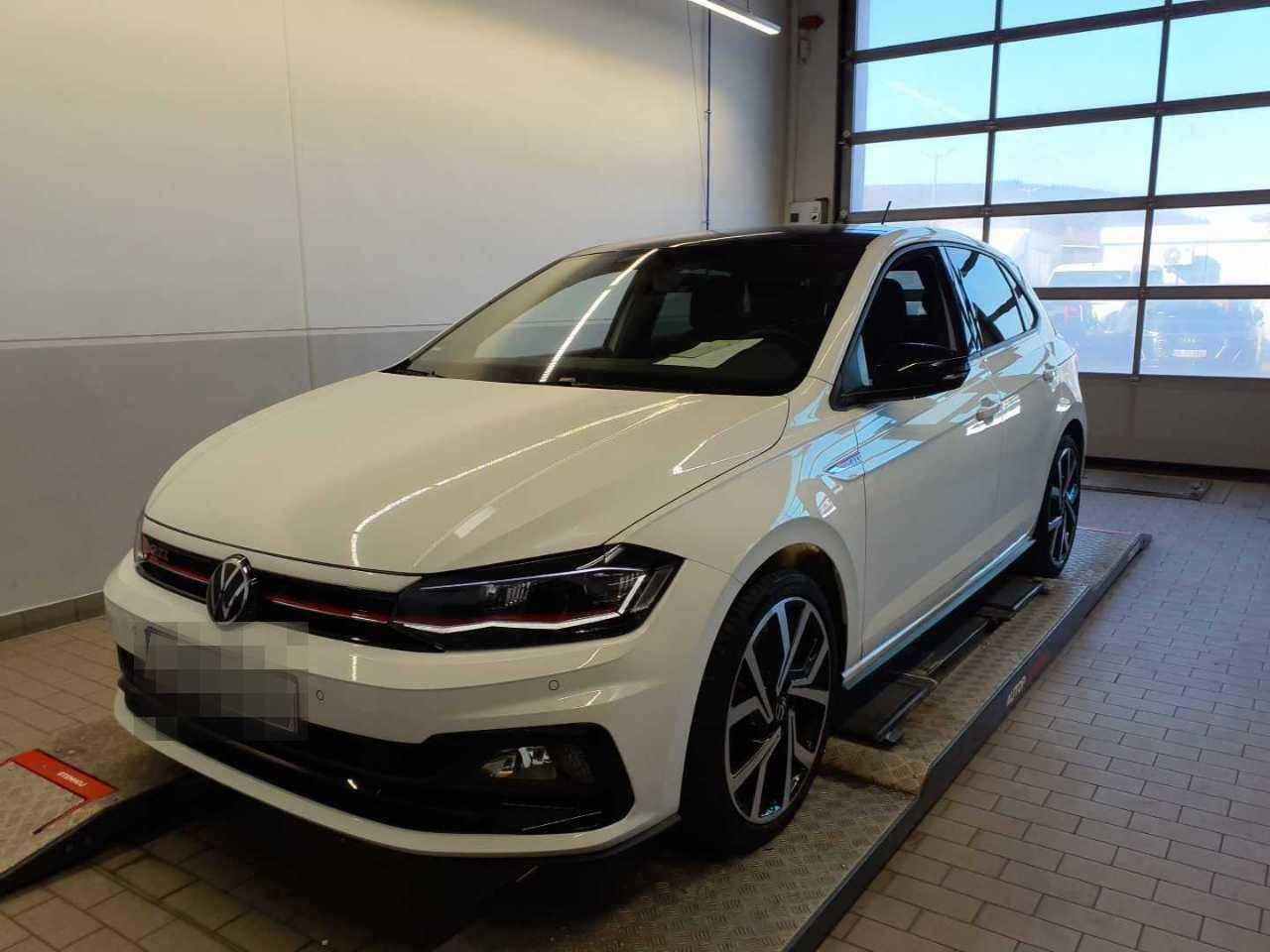 Volkswagen Polo GTI DSG +ROOFPACK+LED+KAMERA+ACC+DIGITAL+SH foto 2