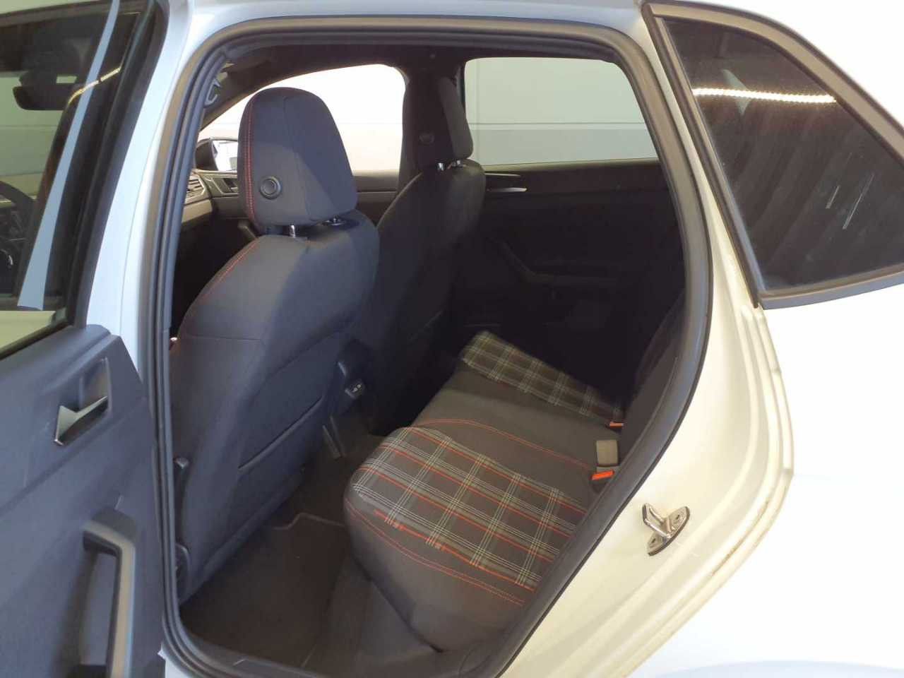 Volkswagen Polo GTI DSG +ROOFPACK+LED+KAMERA+ACC+DIGITAL+SH foto 4