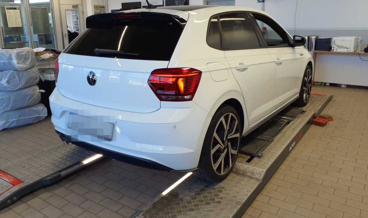 Volkswagen Polo GTI DSG +ROOFPACK+LED+KAMERA+ACC+DIGITAL+SH foto 10