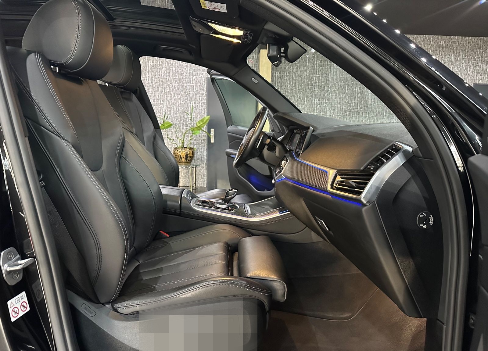 BMW X5 xDrive 30 d M Sport / PANORAMA / Soft-Close foto 10