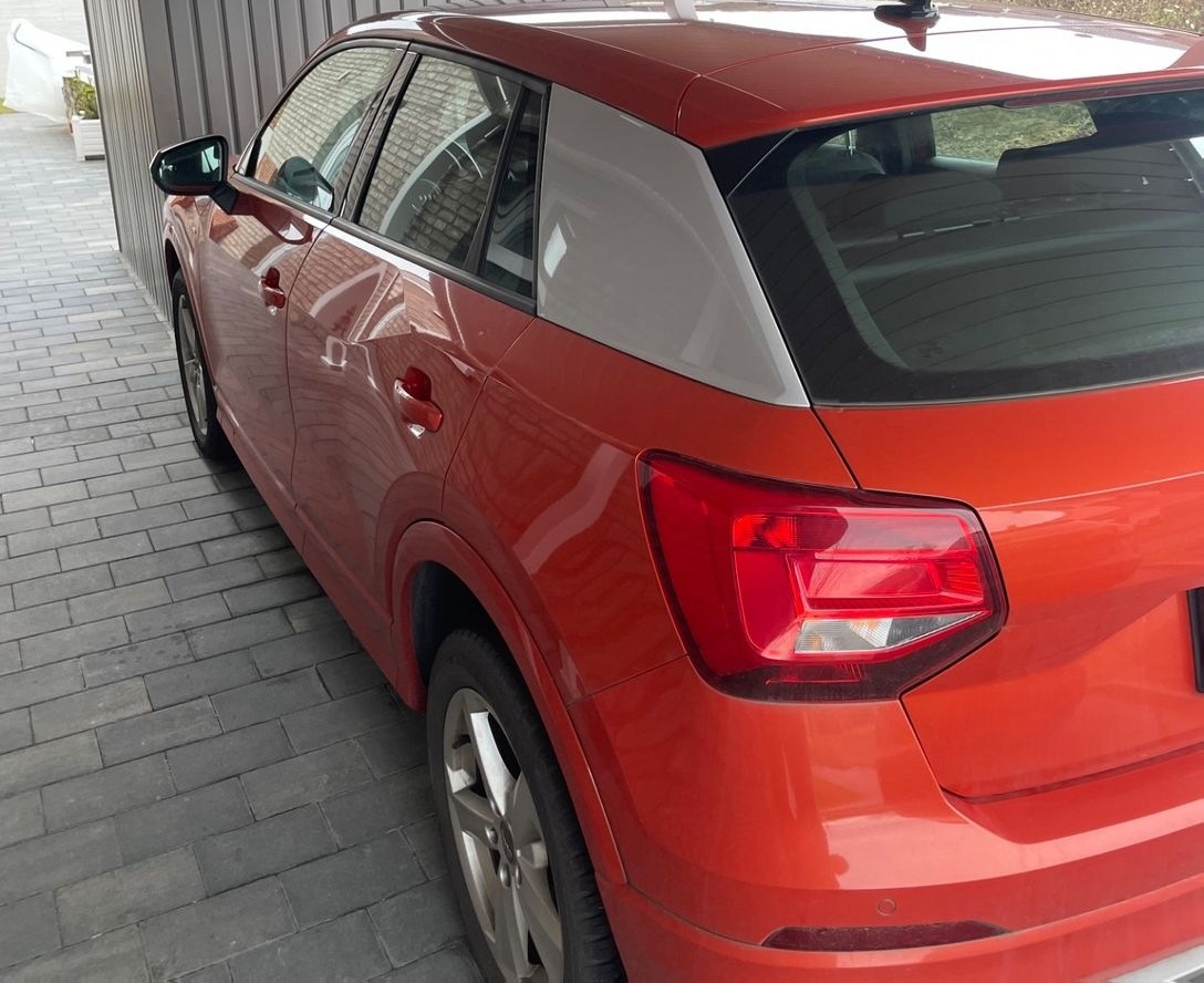 Audi Q2 30 TDI S tronic sport sport foto 2