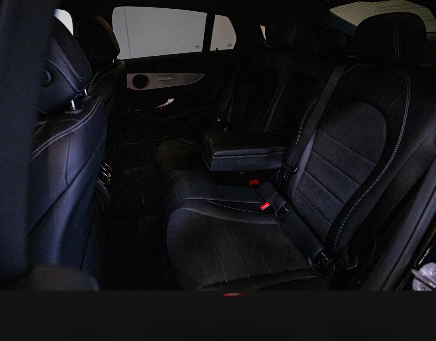 Mercedes-Benz GLC 300 Coupe AMG Line 4M LED 360 CARBON HuD 20z foto 12
