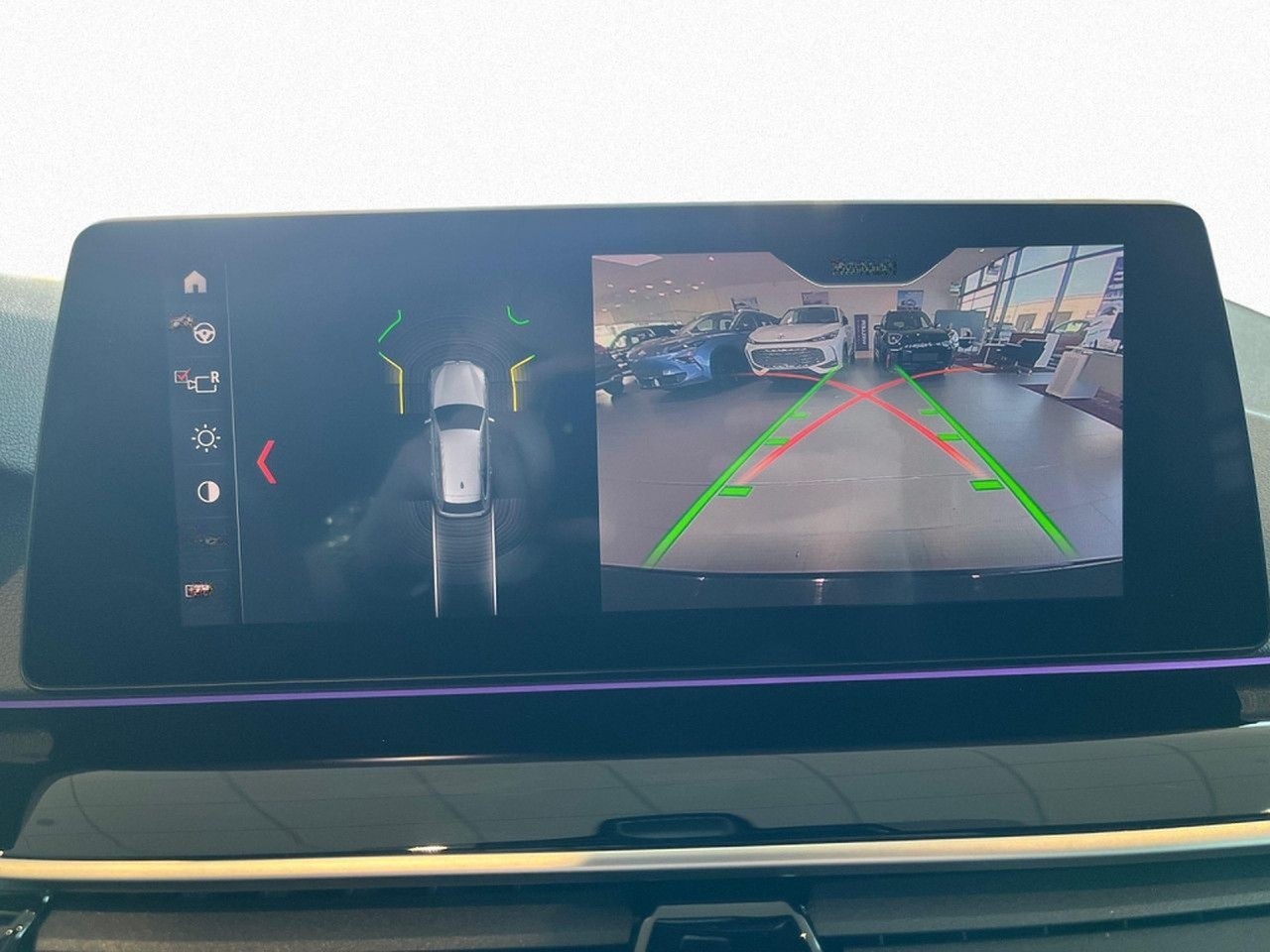 BMW 540i xDrive Tour. Sport HUD ACC adLED Hi/Fi Pano foto 17