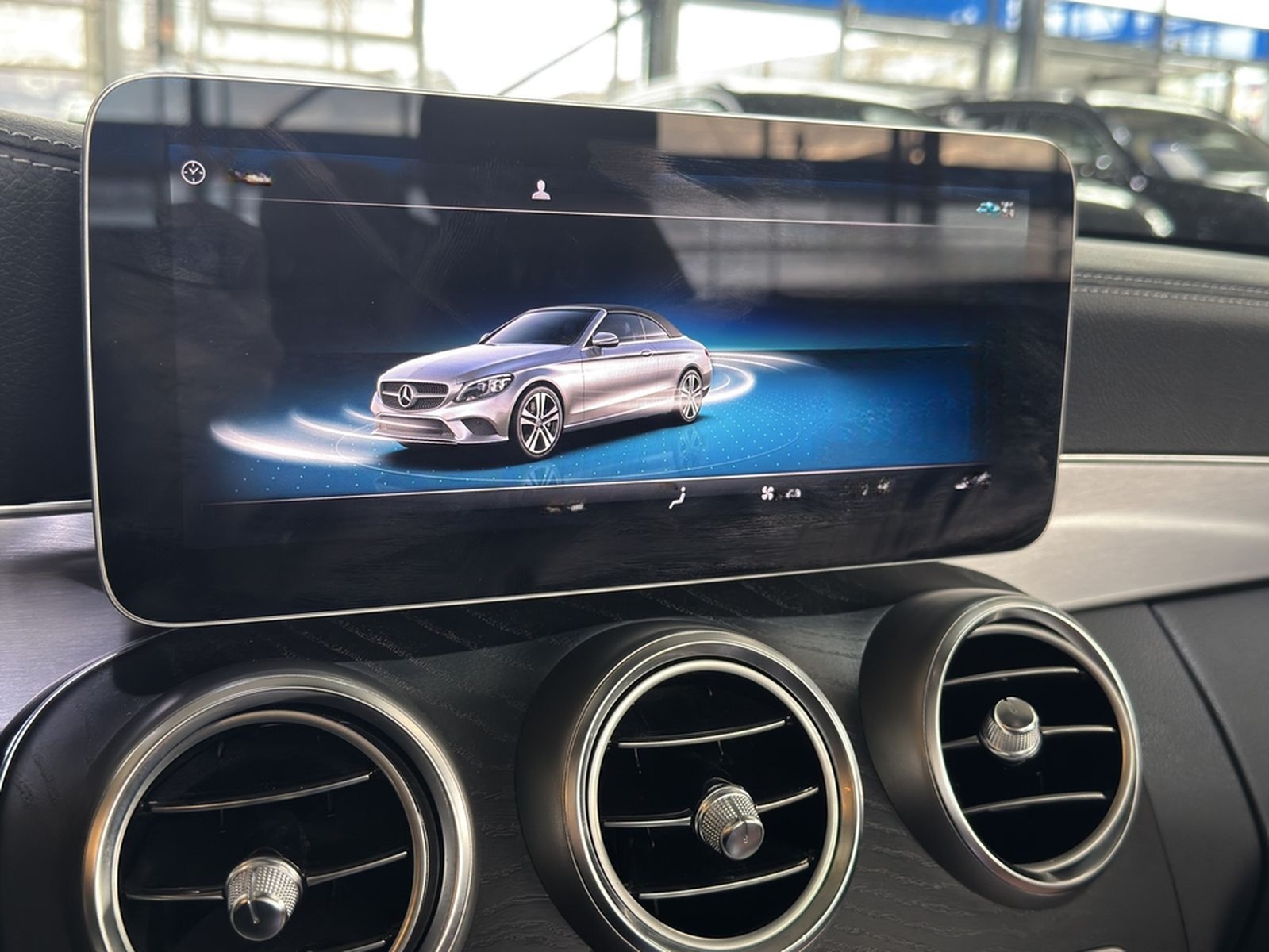 Mercedes-Benz C 180 AMG Paket Leder LED Tempomat R.Cam Navi foto 22