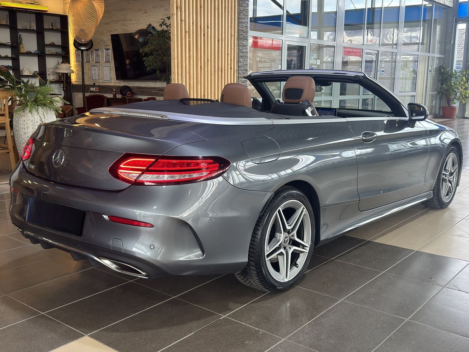 Mercedes-Benz C 180 AMG Paket Leder LED Tempomat R.Cam Navi foto 6