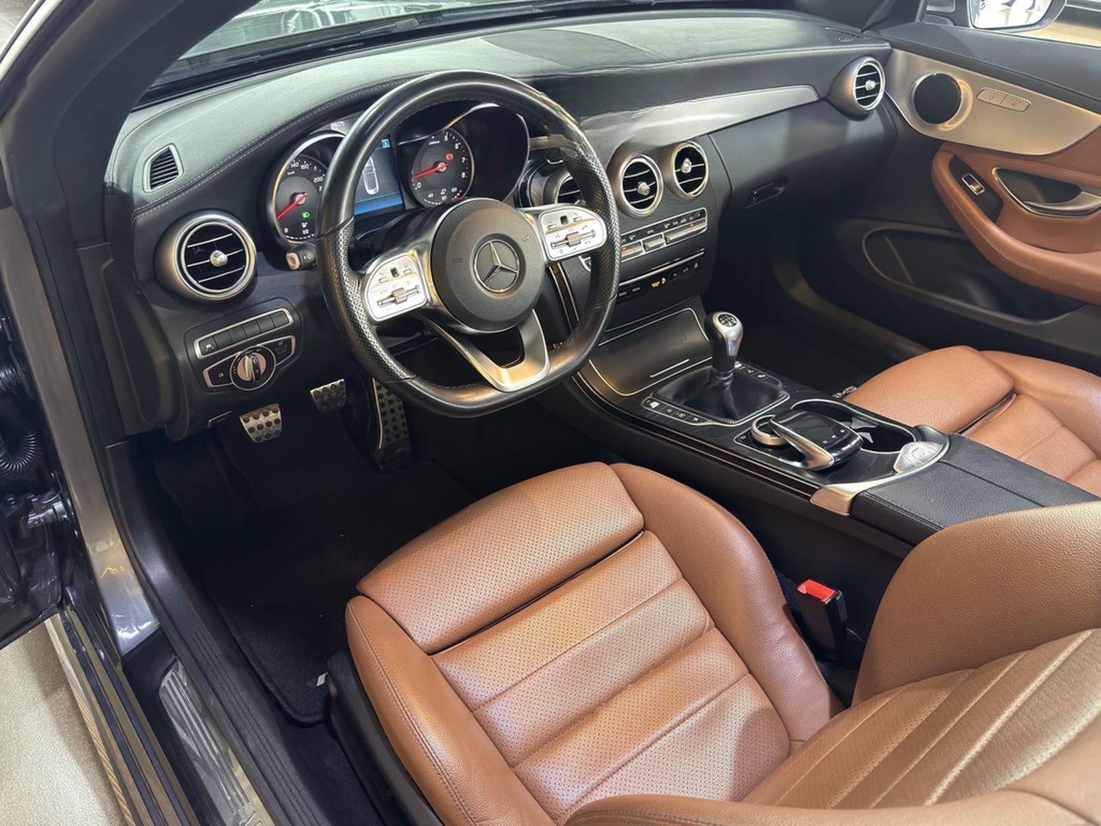 Mercedes-Benz C 180 AMG Paket Leder LED Tempomat R.Cam Navi foto 9