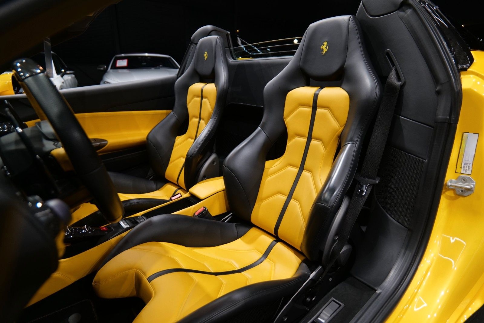 Ferrari 488 Spider *JBL*Carbon*Lift*F1-LED*PPF* foto 18