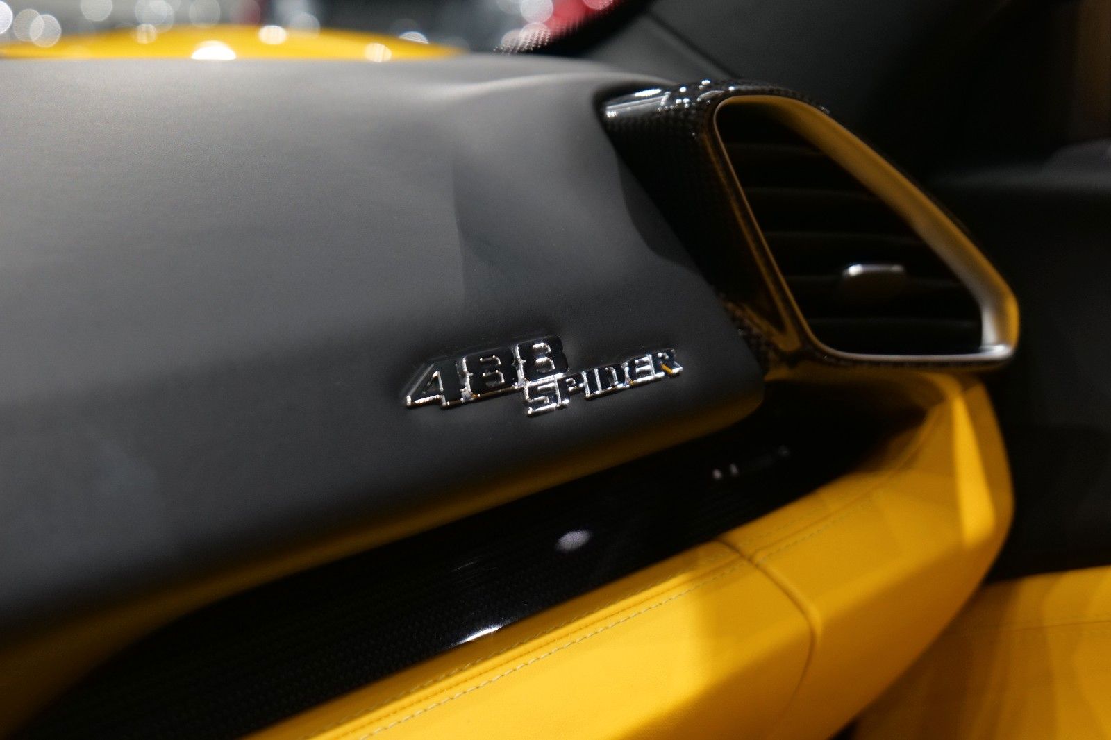 Ferrari 488 Spider *JBL*Carbon*Lift*F1-LED*PPF* foto 20