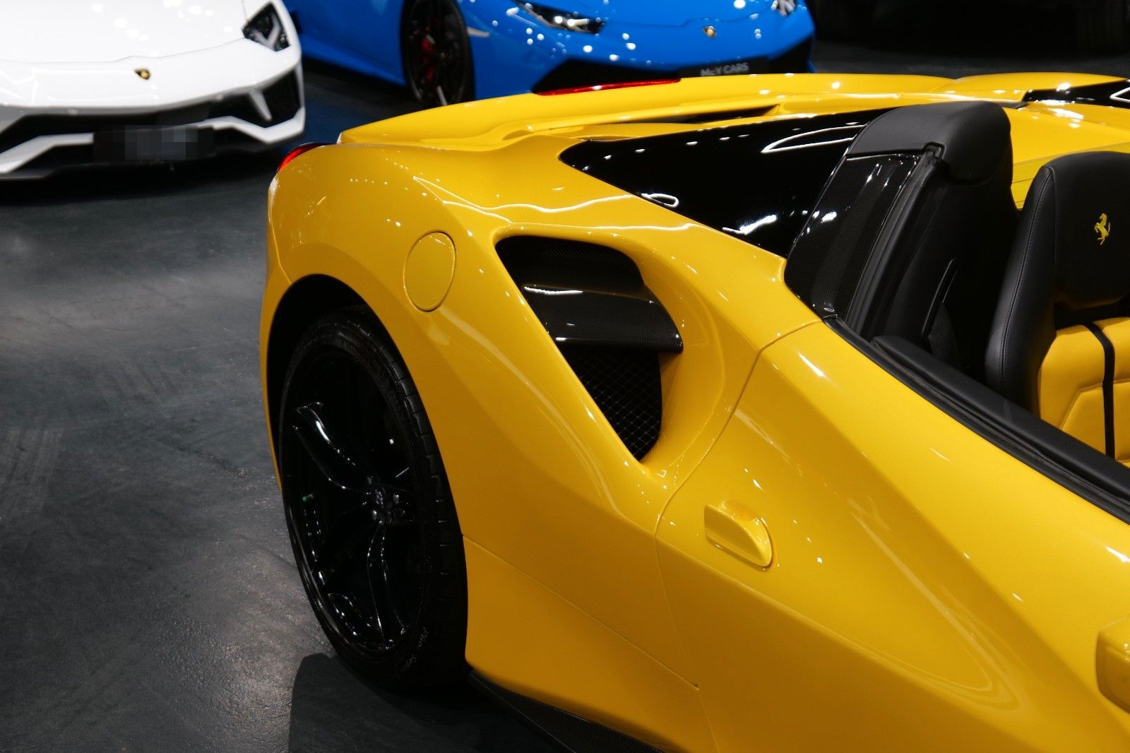 Ferrari 488 Spider *JBL*Carbon*Lift*F1-LED*PPF* foto 9
