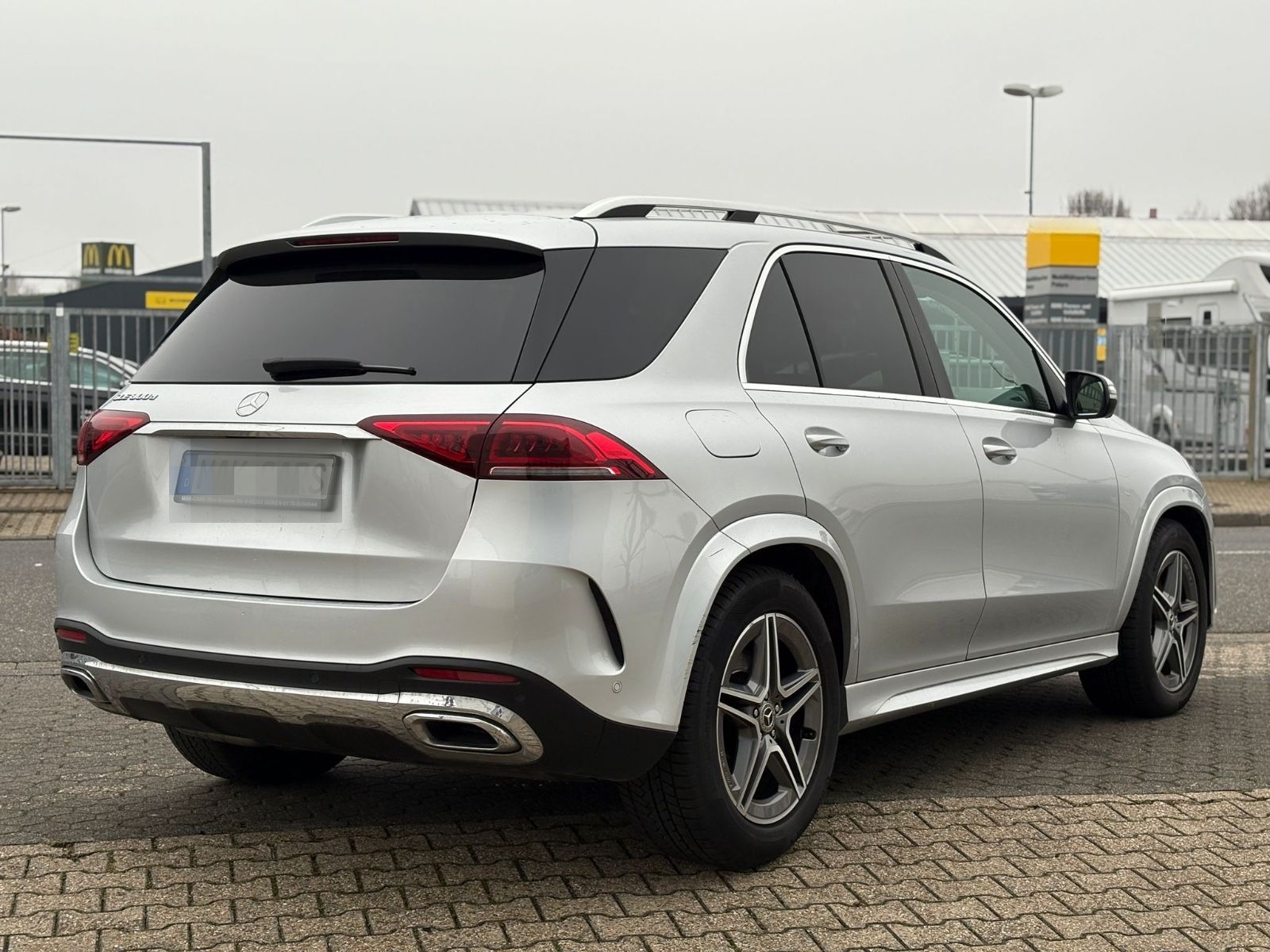 Mercedes-Benz GLE 300 d 4Matic--AMG-- foto 4
