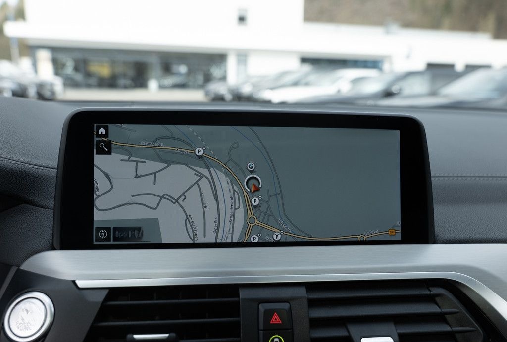 BMW X4 M40d PANO AHK HUD 360° LED STANDHZ W-LAN NAVI foto 17