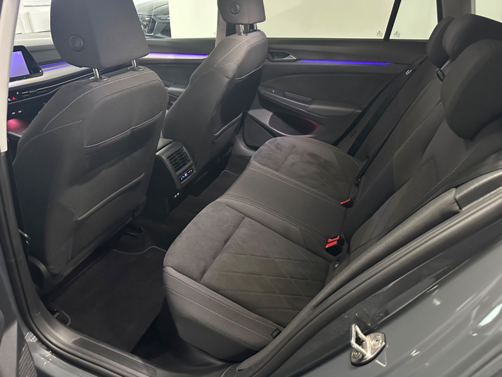 Volkswagen Golf 1.5 Variant Life/LED/ACC/Kamera/Sthzg/Navi foto 18